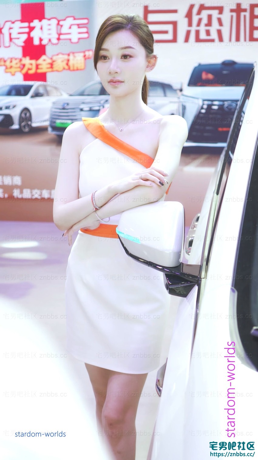 ���ڳ�ģ��Ƶ ��չ�ֳ�4K�汾 (13).jpg